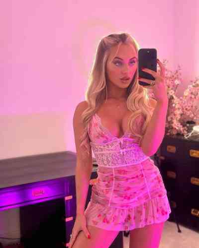 26 year old European Escort in independent escort girl in: Toulouse Bon plan réels en tout discrétion