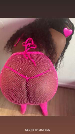 24 year old Escort in Hampton VA Honey 🍯 INCALLS &amp; OUTCALLS MEN 30&amp; Up