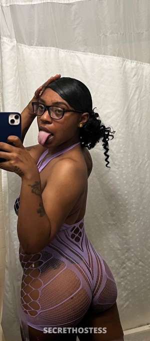 22 year old Escort in San Mateo CA Come hangout with me