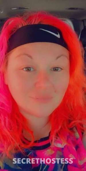 34 year old Escort in Port Huron MI Water Park