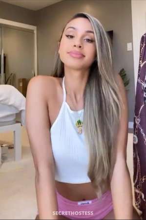 28 year old Brazilian Escort in Cambridge OH Pretty sexy mixed fun size barbie lets party daddy