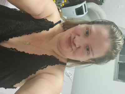 33 year old Australian Escort in Smithfield Sydney Bbw escort hairy pussy looking for clients