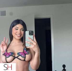 25 year old Asian Escort in Rivière-du-Loup si tu étais à côté de moi tu serais déjà en moi mon 