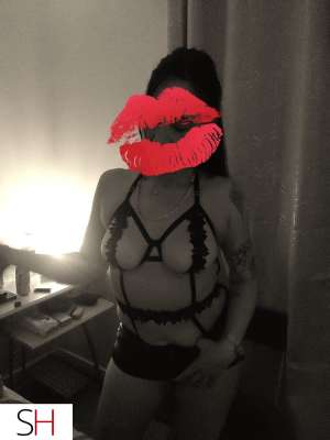35 year old Caucasian Escort in Winnipeg 