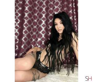 23 year old Latino Escort in London Hello I'm Laura ^ Party^ real pictures 100%, 