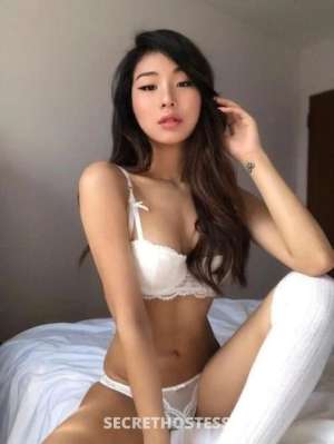 20 year old Indonesian Escort in Melbourne Nana 24/7 PRIVATE IN/OUTCALL BUILT Indonesian Sexy Winnie, 