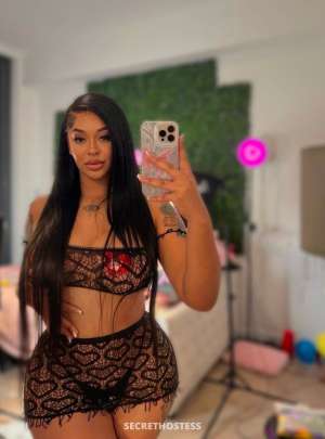 28 year old Escort in Milton Experience Total Relaxation with a Professional Female 