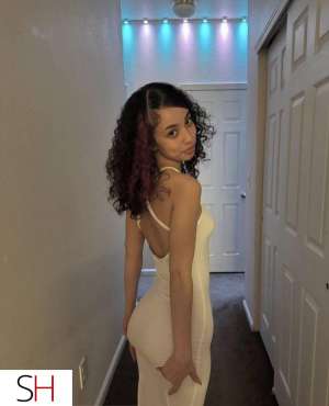 21Yrs Old Escort Montreal Image - 9