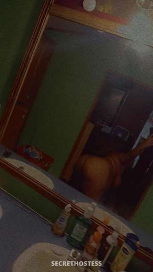 23 year old Escort in North Mississippi MS 100qv 150hhr 200hr