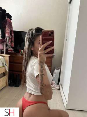 19 year old Caucasian Escort in Summerside specials Molly cash only