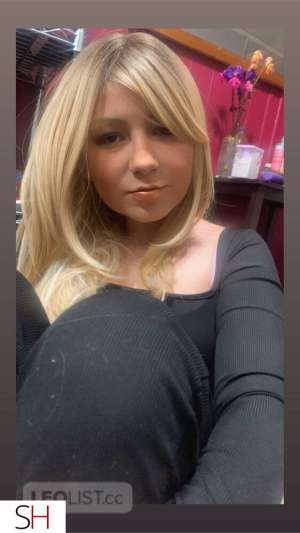 30 year old Escort in Penticton Cardates &amp; Outcalls