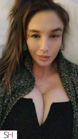 37 year old Caucasian Escort in City of Halifax SEXY 37 year old female looking for a casual encounter!! NEW