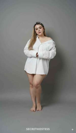 30 year old Asian Escort in Dubai Hot Crystal, escort