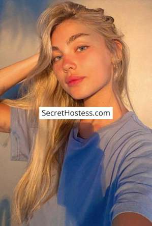 21 year old Caucasian Escort in Paris Tandi, Agency