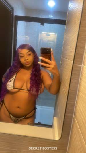 23 year old Escort in Denver CO The big apple 😻is here cum 🤤to grant all your wishes