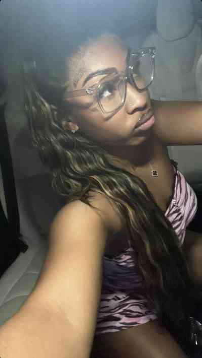 23Yrs Old Escort 4CM Tall Seattle WA Image - 4