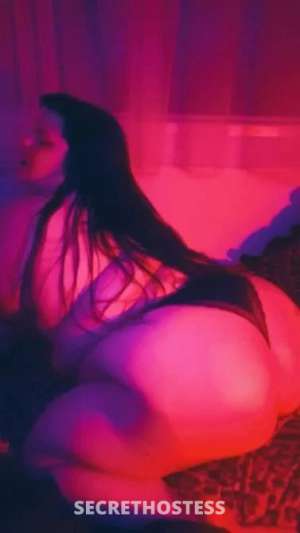 19 year old Escort in Melbourne Fun, Flirty &amp; Curvy – 19-Year-Old BBW 