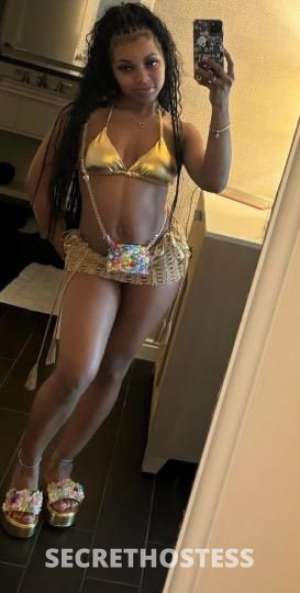 zee 24Yrs Old Escort Milwaukee WI Image - 1