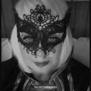 50 year old Escort in Newcastle Hi im ivy formley from matue darling, Toronto