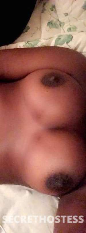 25 year old Escort in Albany NY outcalls/ car meets