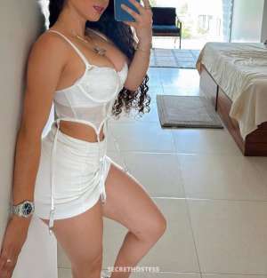 26 year old Escort in Orlando FL Available and horny papi, new girl in the area
