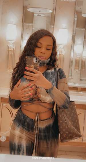 0 year old Escort in Los Angeles CA Monicalovejones