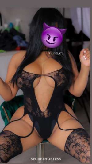 25Yrs Old Escort Image - 9