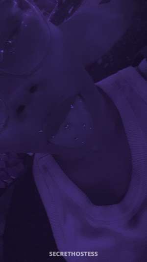 26 year old Asian Escort in Richmond IN Qv/hhr special head only all natural blasian with tounge 