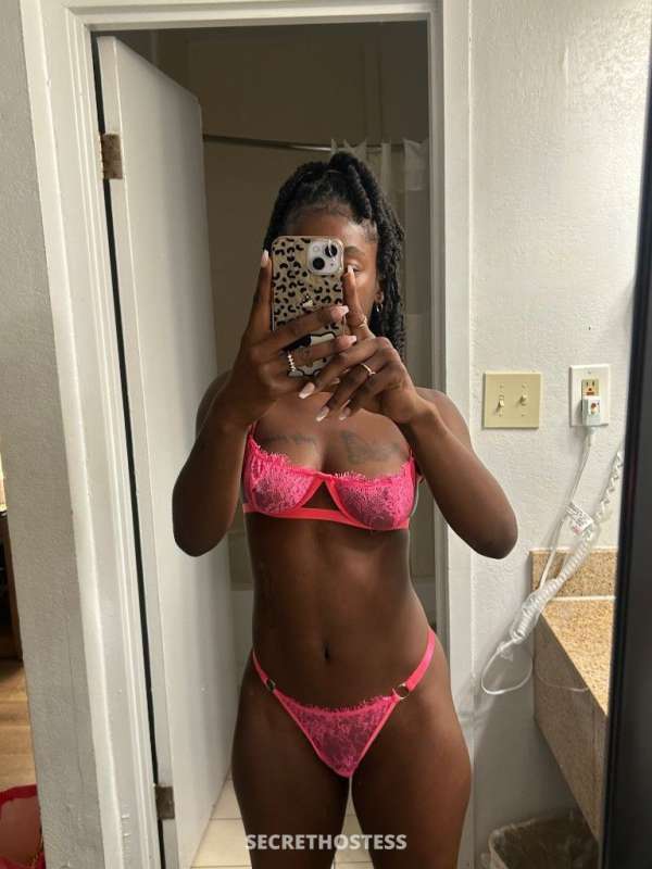 luxe 22Yrs Old Escort Norfolk VA Image - 0