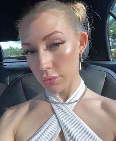 28 year old Caucasian Escort in Birmingham Sexx and Fun