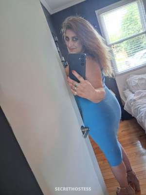 44 year old Escort in Raleigh Im Back! One NIGHT ONLY