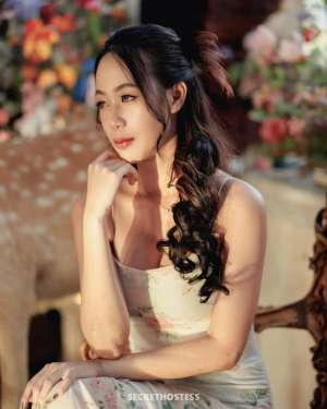 25 year old Escort in Bangkok 25Yrs Old Escort Black C Cup 49KG 168CM Tall Bangkok