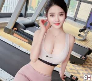 23 year old Asian Escort in Scotland Dundee High Class Japanese Girl Only a Week In DD3, Agency