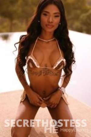 25 year old Chinese Escort in Ibiza Esther