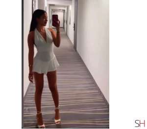 24 year old Latino Escort in London Hot girl xx call me x x genuine pics INCALL, Independent