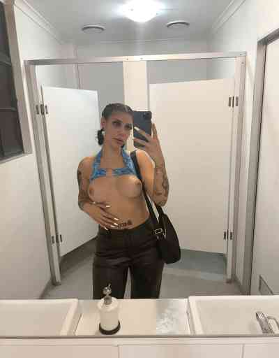 23Yrs Old Escort Size 10 55KG Fort Lauderdale FL Image - 1