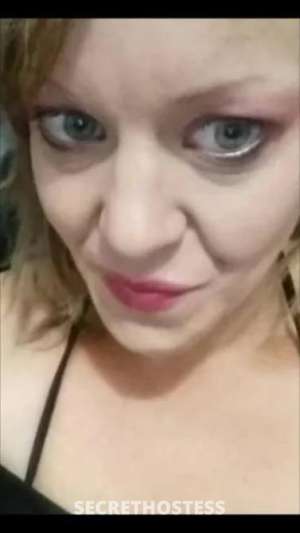 28 year old Escort in Wollongong Private Location Helensburgh to Kiama milf 28, Bulli