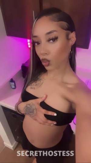 Allure🌟 20Yrs Old Escort Image - 5