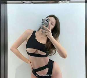 23 year old Escort in Winnipeg BOMBSHELL Smoking Hot Sexy Doll
