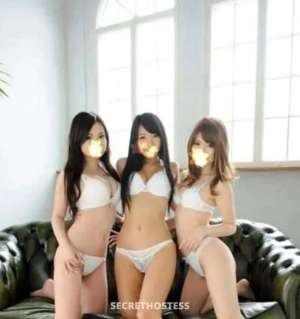 23 year old Escort in Kalgoorlie 3 young girls, you can come over and make a group of 4., 