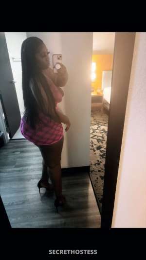 22 year old Escort in Atlanta GA thick and fine bubble booty