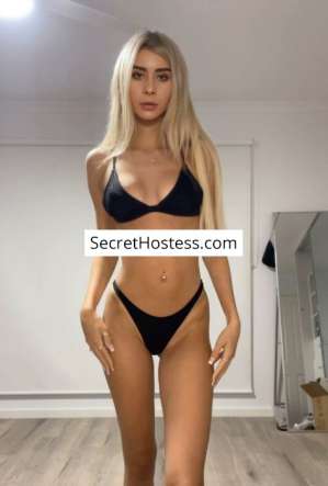 24 year old Caucasian Escort in Istanbul Lina, Independent