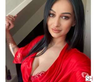 22 year old Escort in Guildford Surrey ..BEST SERVICES.100%..PARTY, Independent