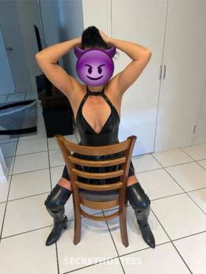 54 year old Escort in Gladstone Mature Sexy Lady, Gladstone