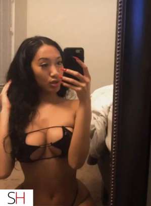 26 year old Asian Escort in Laval HOT MiXTE BABE 𝗔𝗩𝗔𝗜𝗟𝗔𝗕𝗟𝗘 NOW