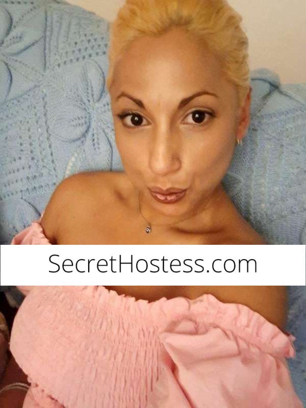 30Yrs Old Escort Size 8 165CM Tall Byron Bay Image - 12