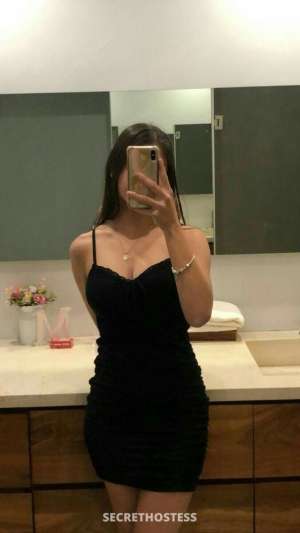 25Yrs Old Escort 165CM Tall Muscat Image - 3