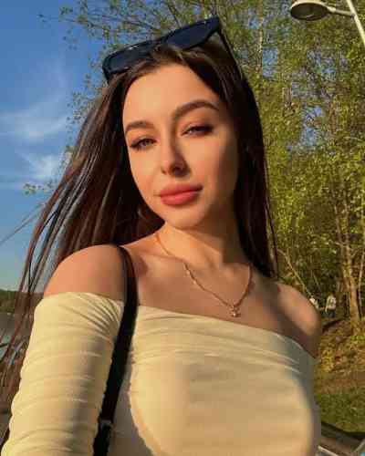 27 year old Escort in independent escort girl in: Batumi I am available  for hookup text me @MillyL25 telegram