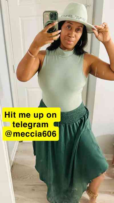 26 year old British Escort in Hayes Hit me up on telegram @meccia606