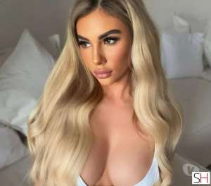 24 year old Escort in London ..TEXT ME FOR PICTURES . NEW ..SARAH., Independent